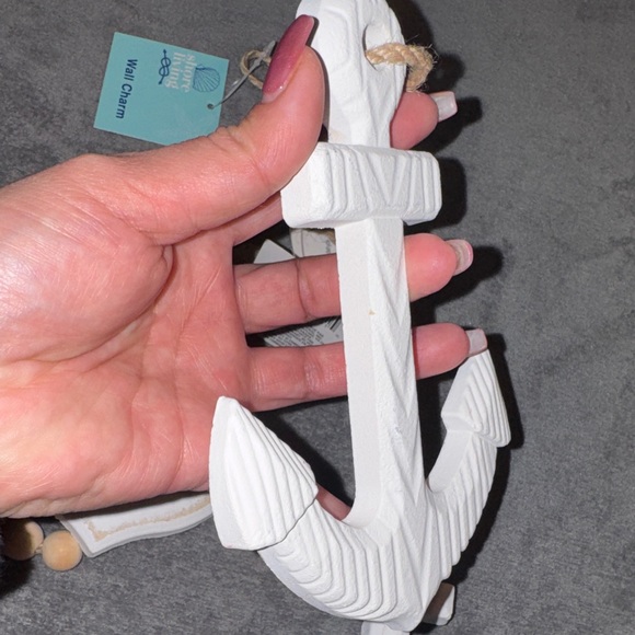 White Anchor Wall Decor Set NWT - Picture 7 of 8